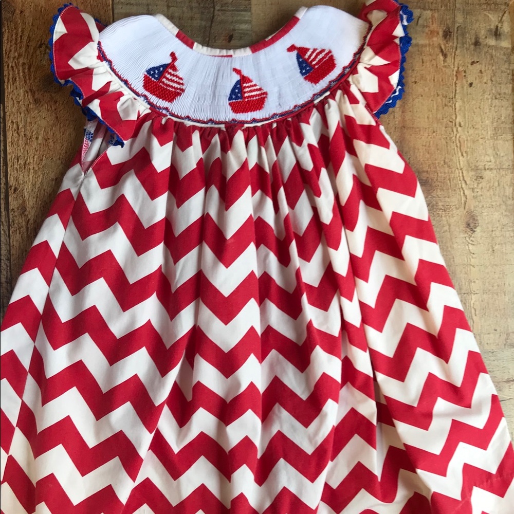 2t chevron smocked dress